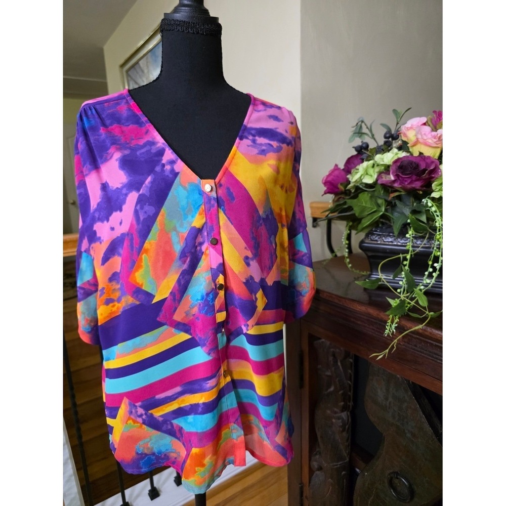 Bebe Y2K Multicolor Abstract V-Neck Button Front Blouse Large